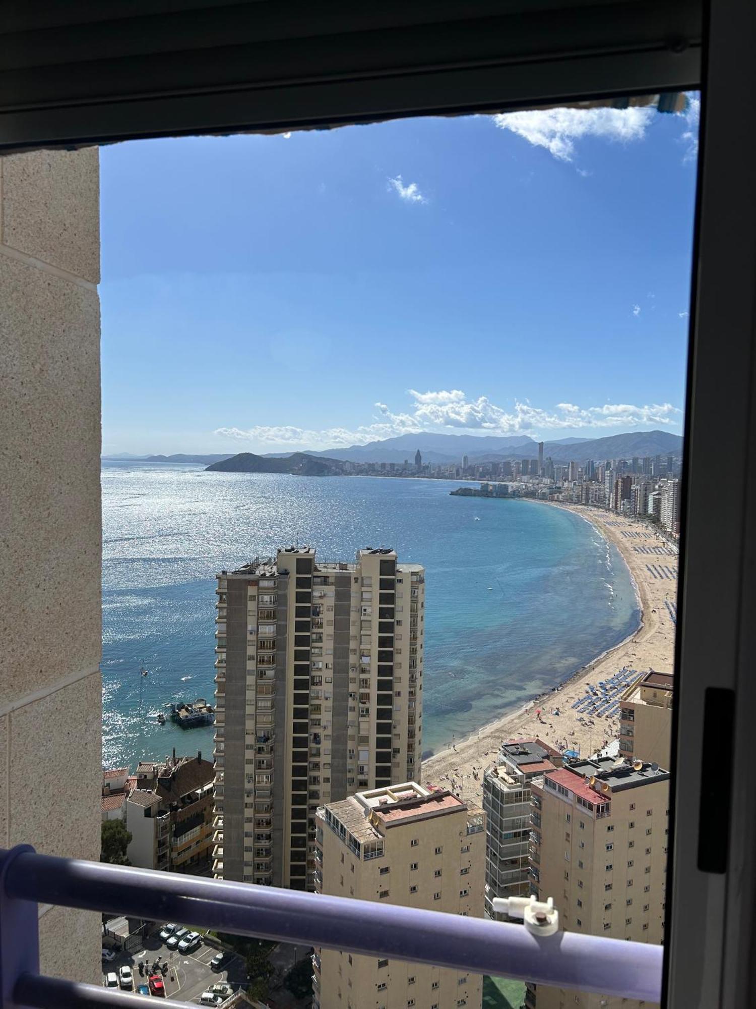 Apartamento Con Preciosas Vistas Y Piscina Benidorm Exteriör bild