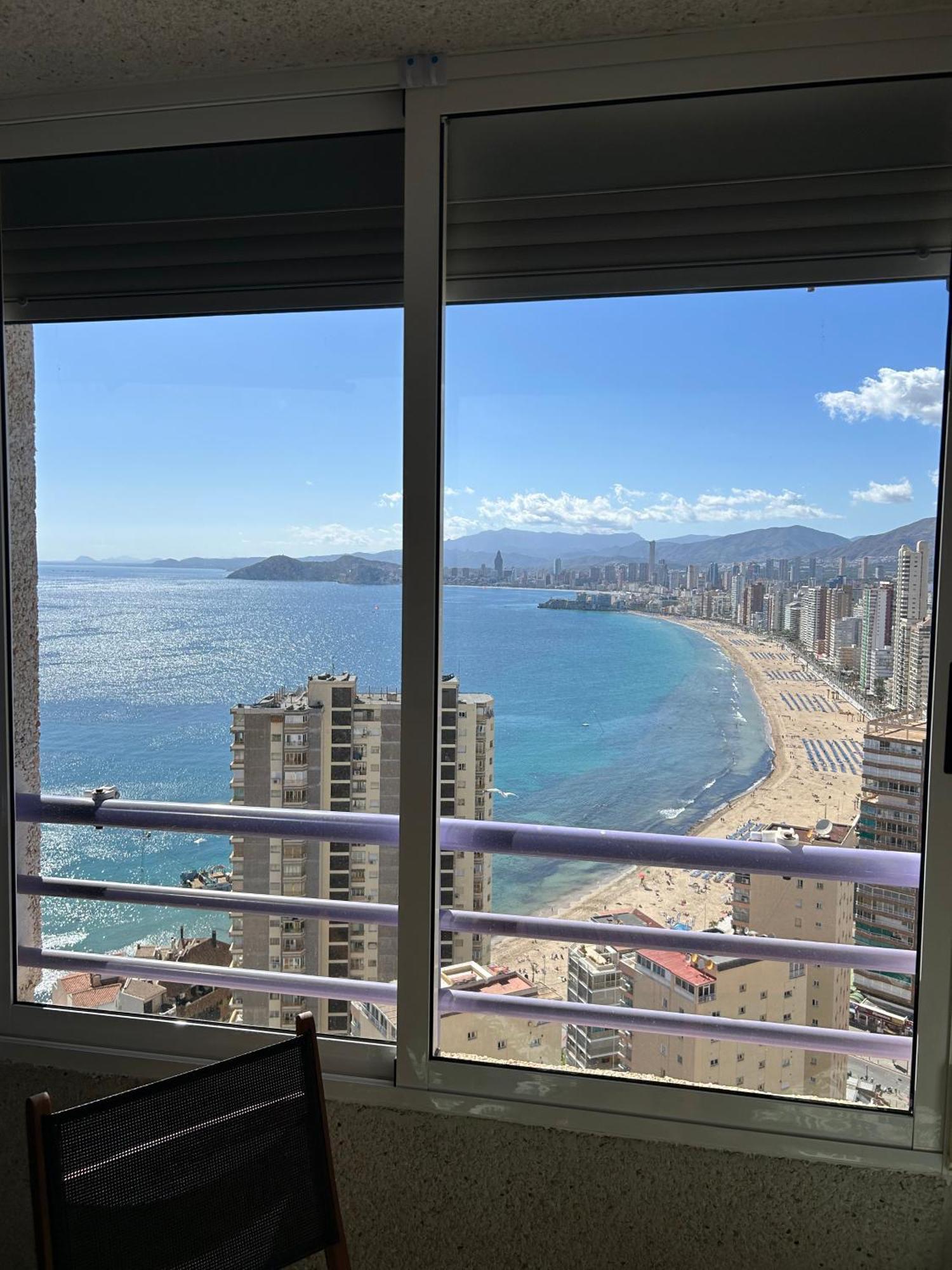 Apartamento Con Preciosas Vistas Y Piscina Benidorm Exteriör bild